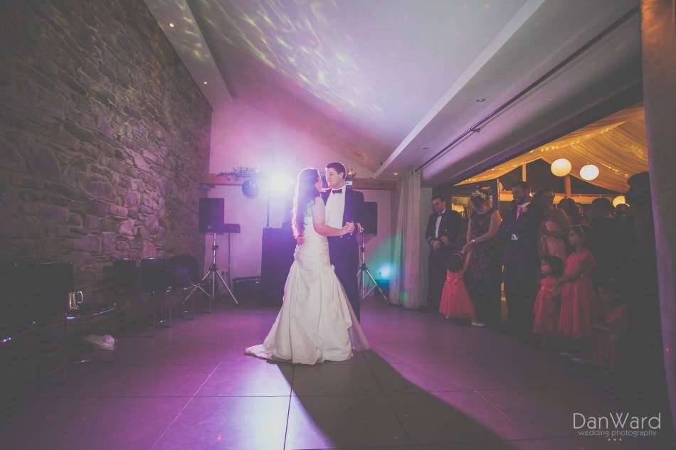 Simon_and_Sara_512_Dan-Ward-Wedding-Photography