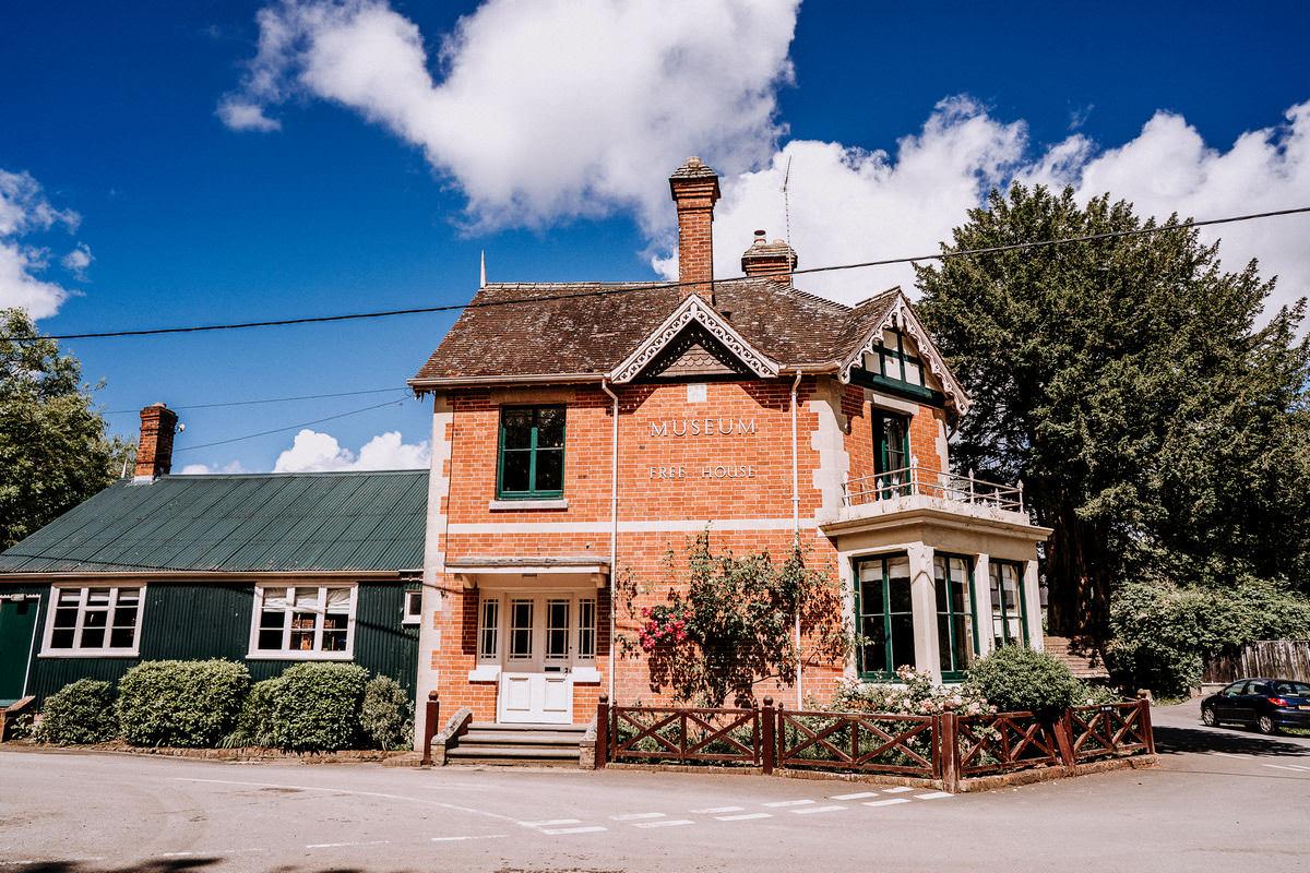 Larmer Tree Gardens Wedding Photographer