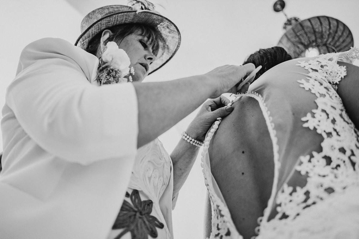 Santorini Wedding Photographer