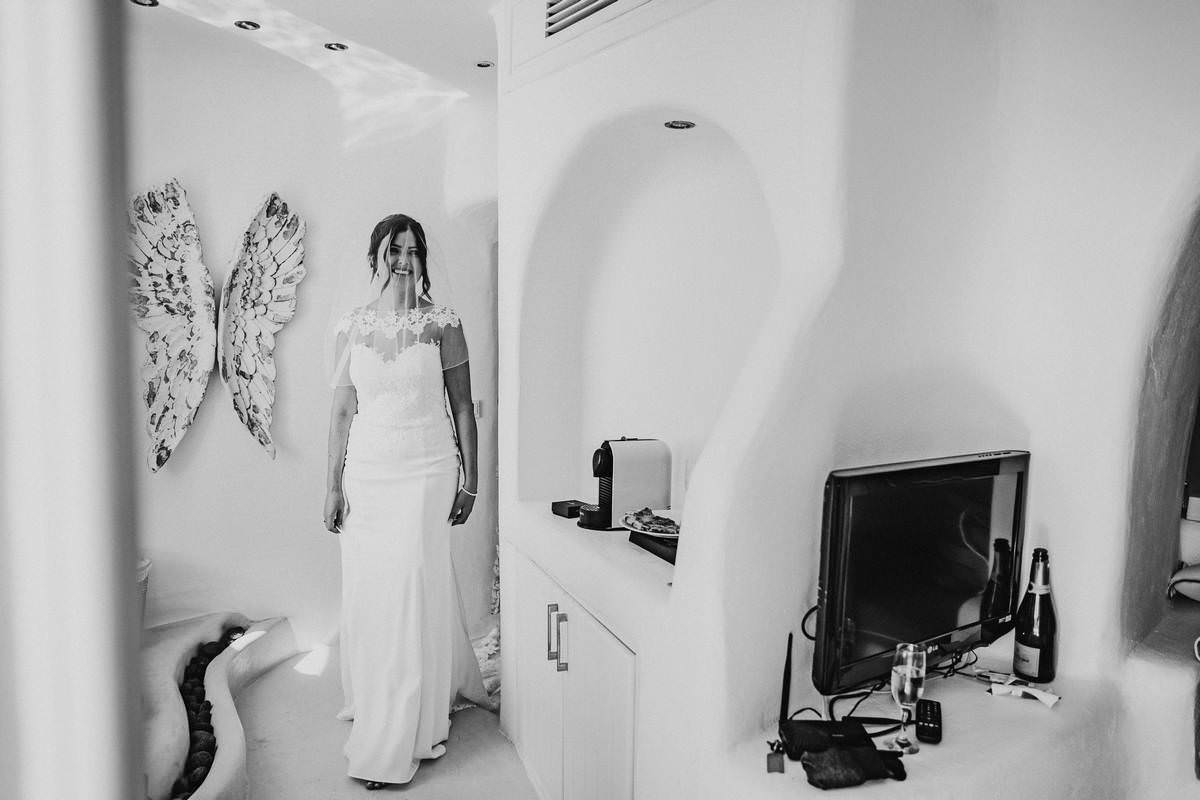 Santorini Wedding Photographer