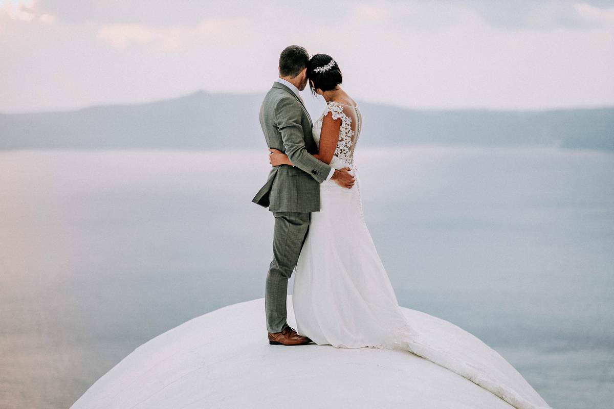 Santorini Wedding Photographer