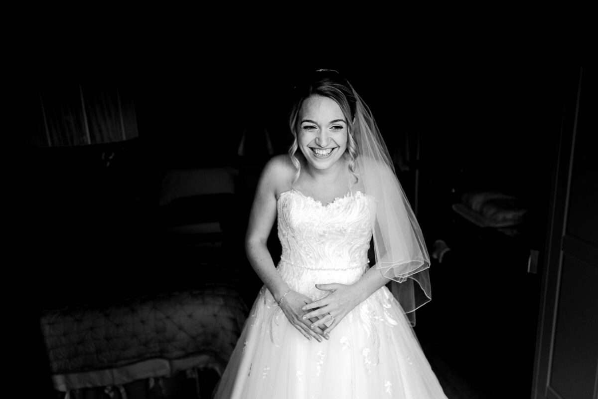 best wedding photographer 2021
