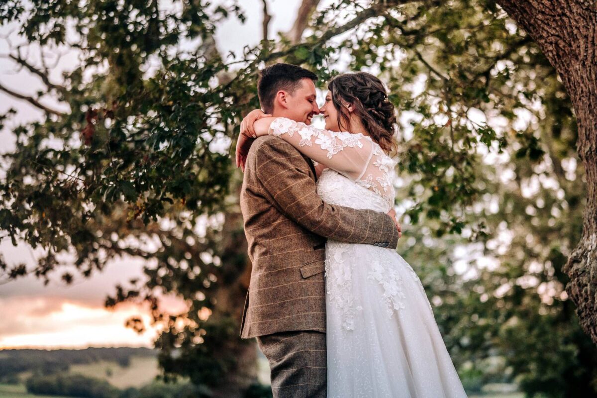 best wedding photographer 2021