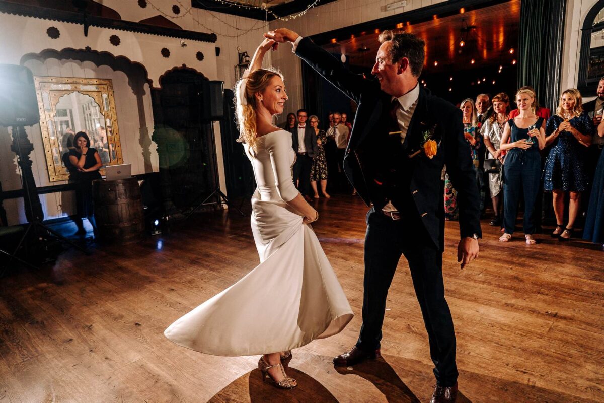 best wedding photographer 2021