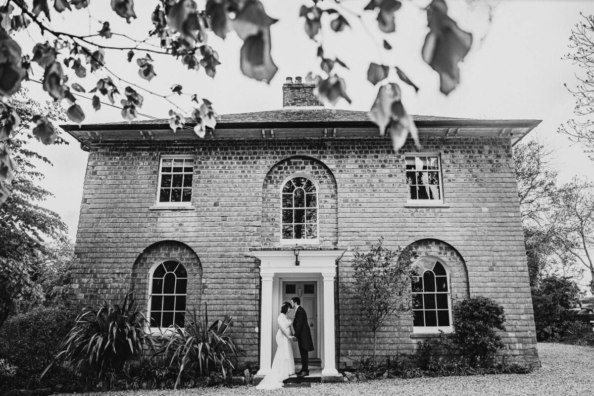 best wedding photographer 2021