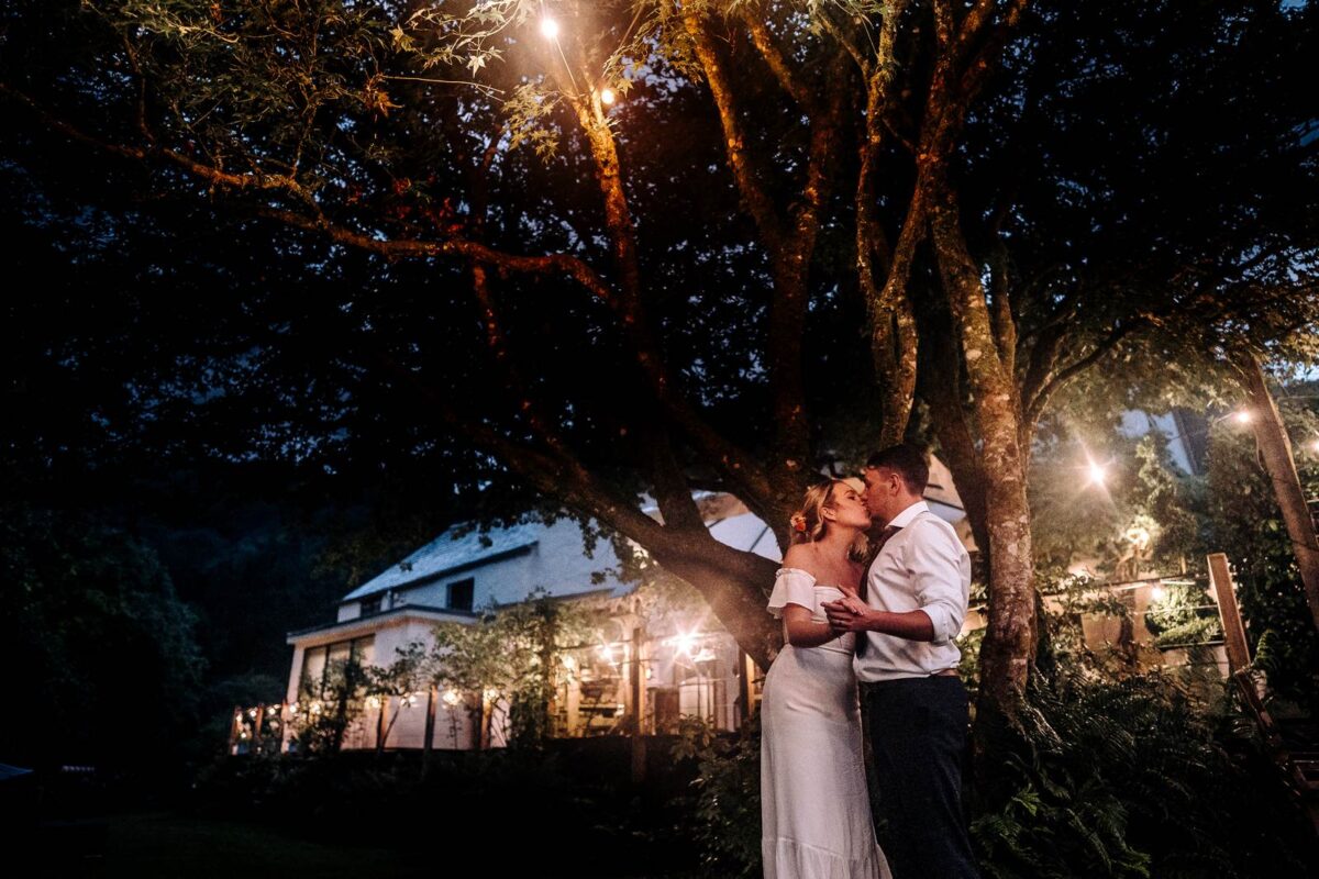 best wedding photographer 2021