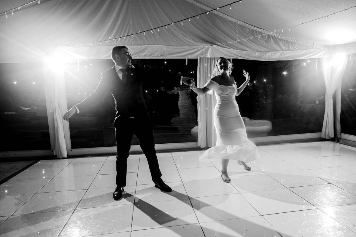 best wedding photographer 2021