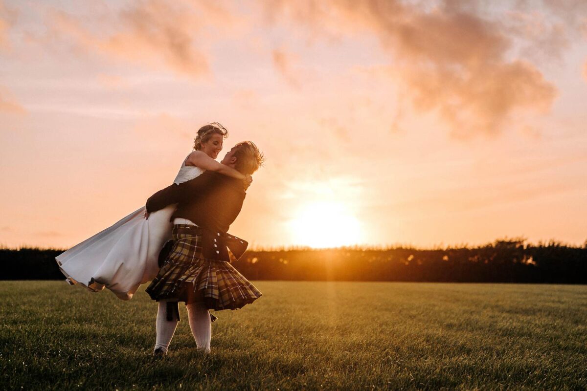 best wedding photographer 2021