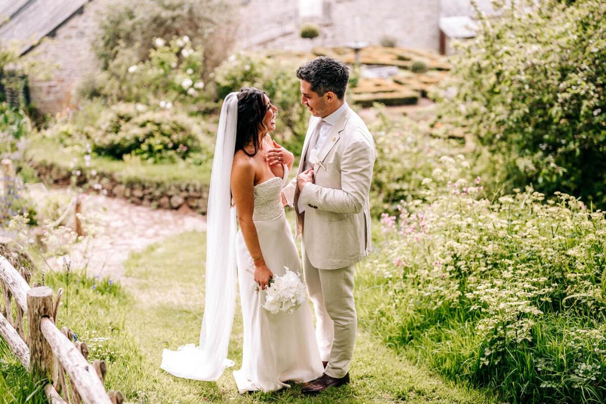 pengersick castle wedding photographer