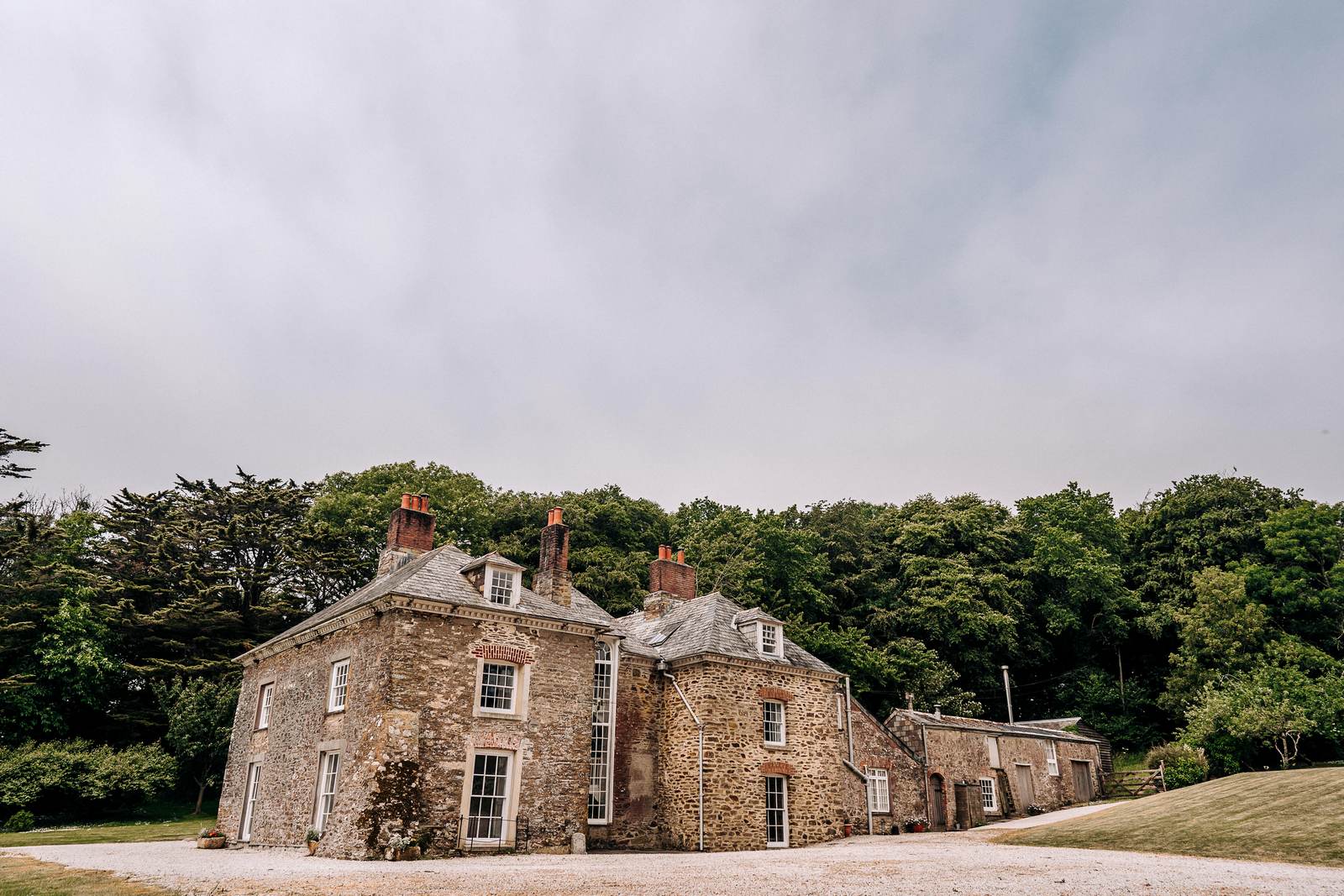 Tredudwell Manor