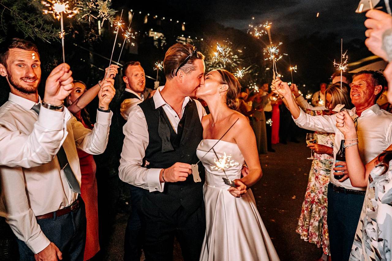 BEST WEDDING PHOTOGRAPHER UK