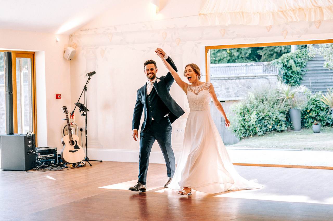 BEST WEDDING PHOTOGRAPHER UK
