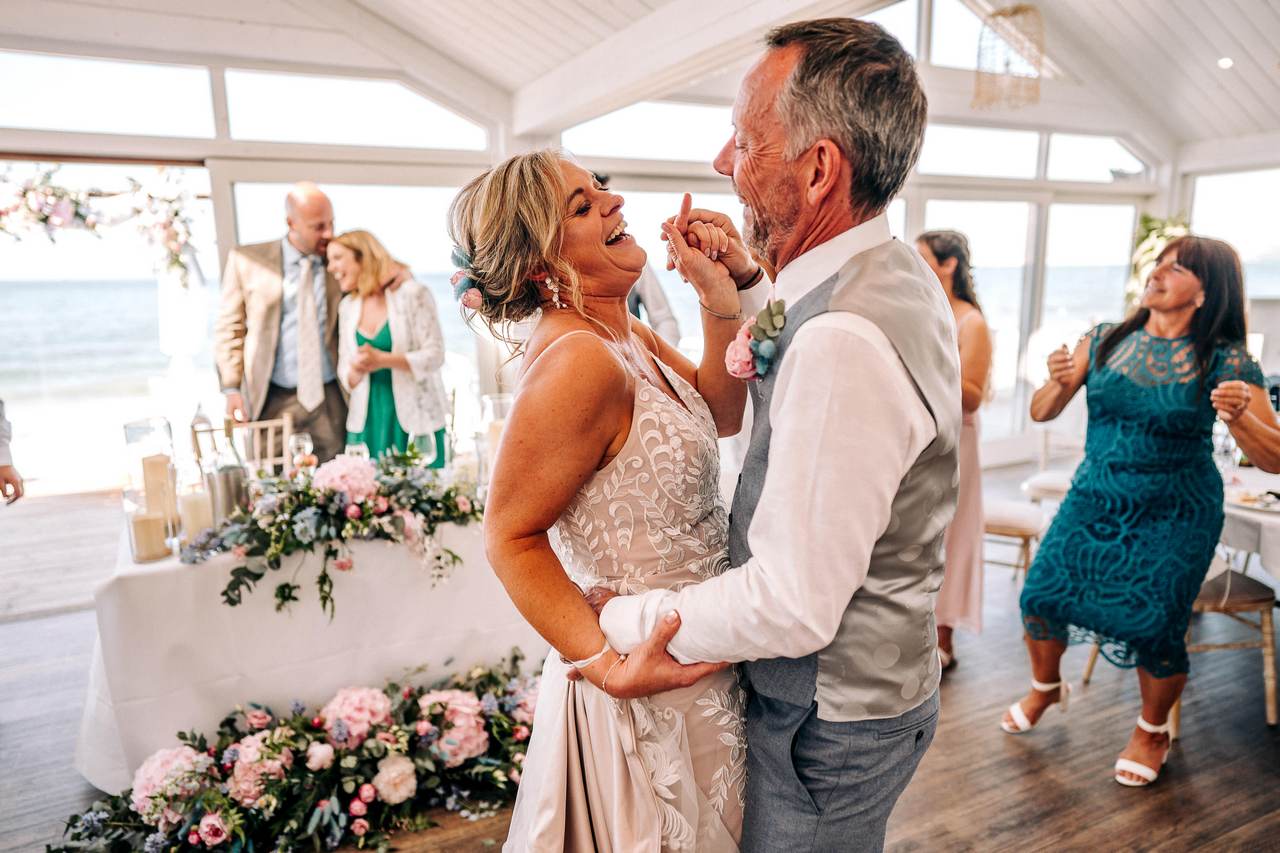 BEST WEDDING PHOTOGRAPHER UK