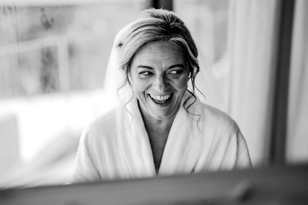 BEST WEDDING PHOTOGRAPHER UK