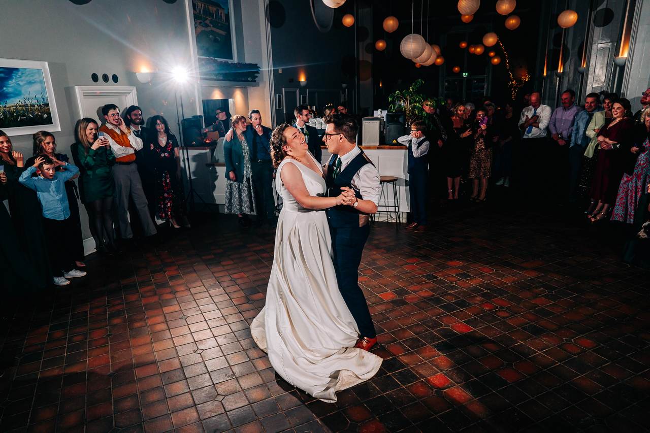 BEST WEDDING PHOTOGRAPHER UK