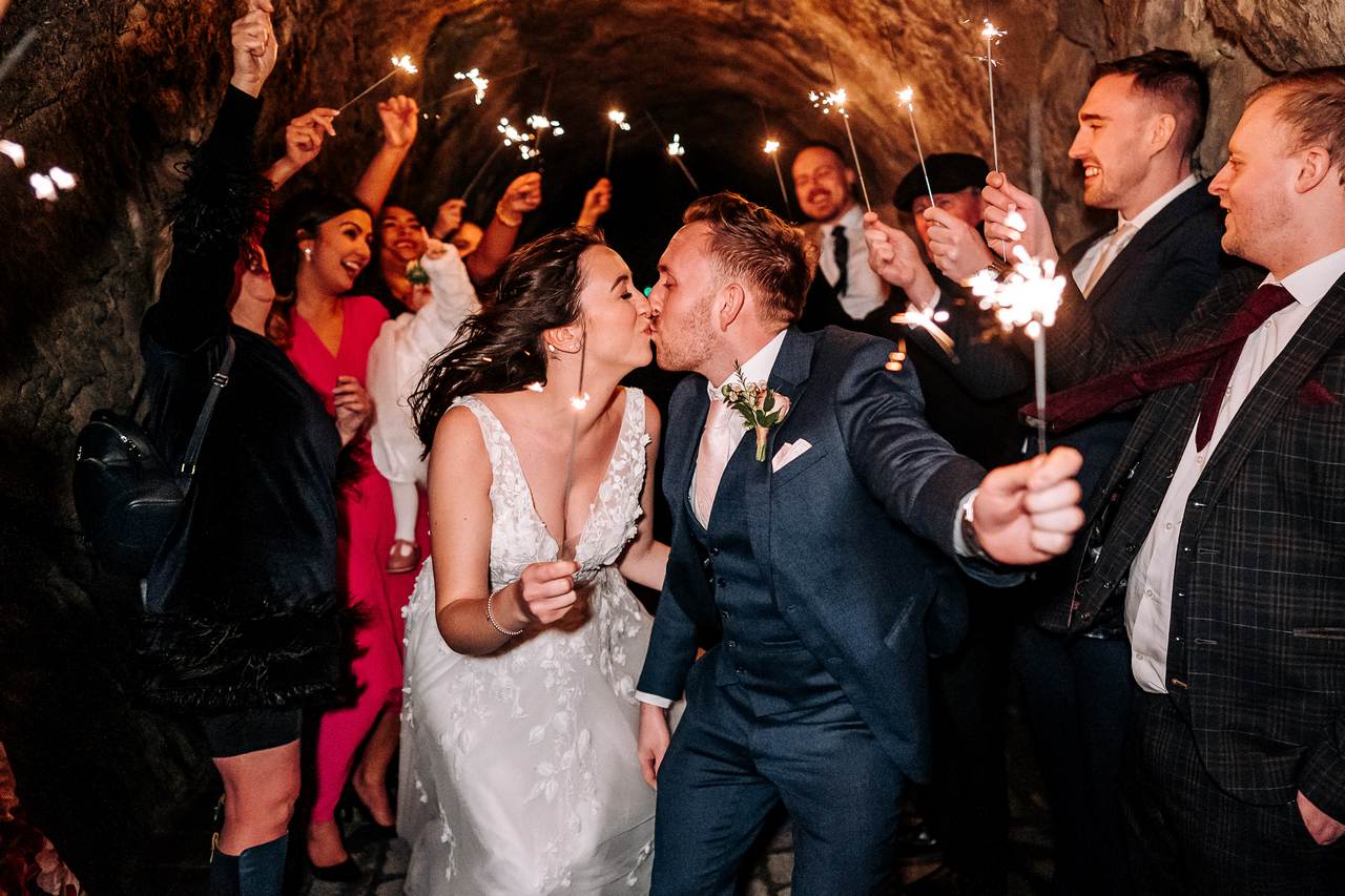 BEST WEDDING PHOTOGRAPHER UK