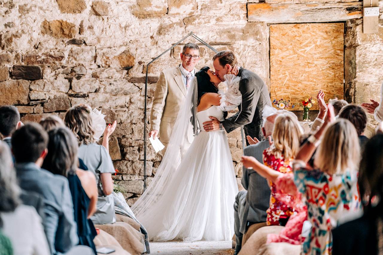 BEST WEDDING PHOTOGRAPHER UK