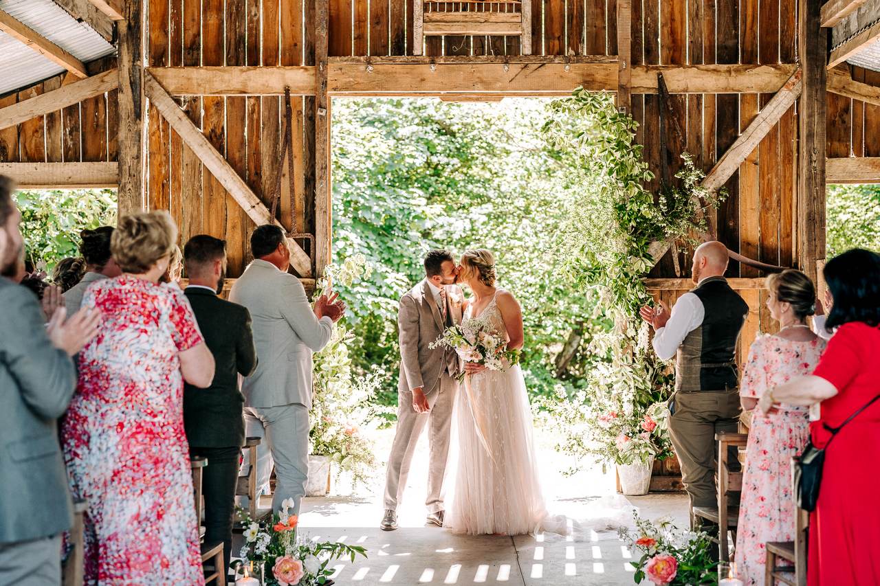 BEST WEDDING PHOTOGRAPHER UK