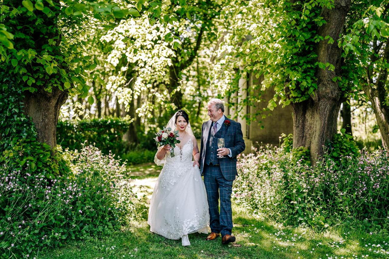 BEST WEDDING PHOTOGRAPHER UK