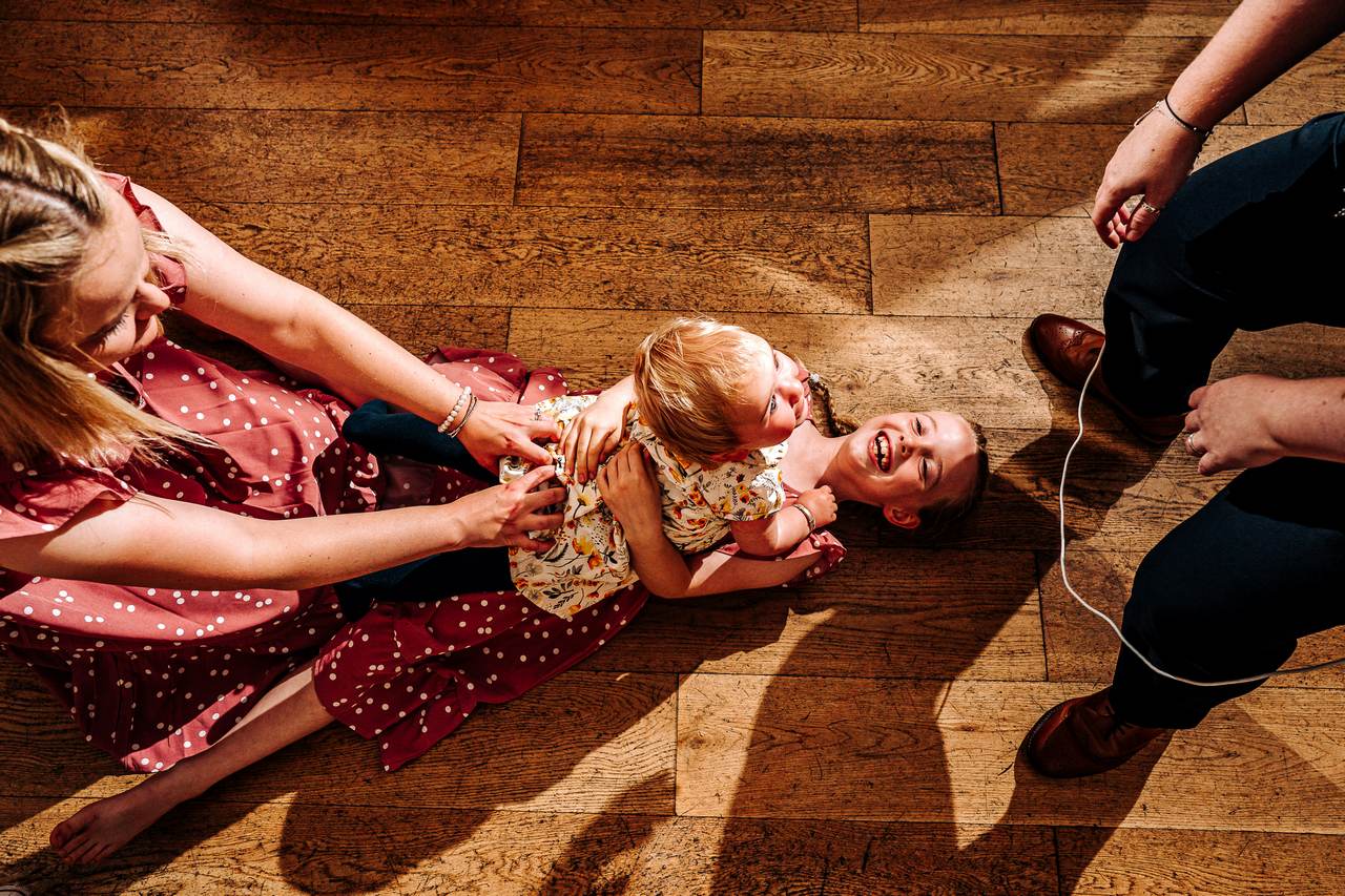 BEST WEDDING PHOTOGRAPHER UK