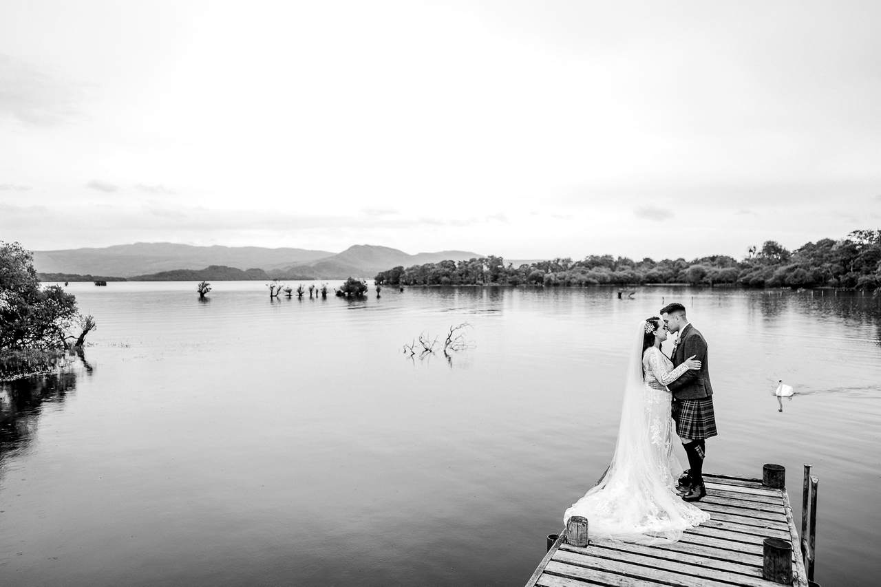 BEST WEDDING PHOTOGRAPHER UK