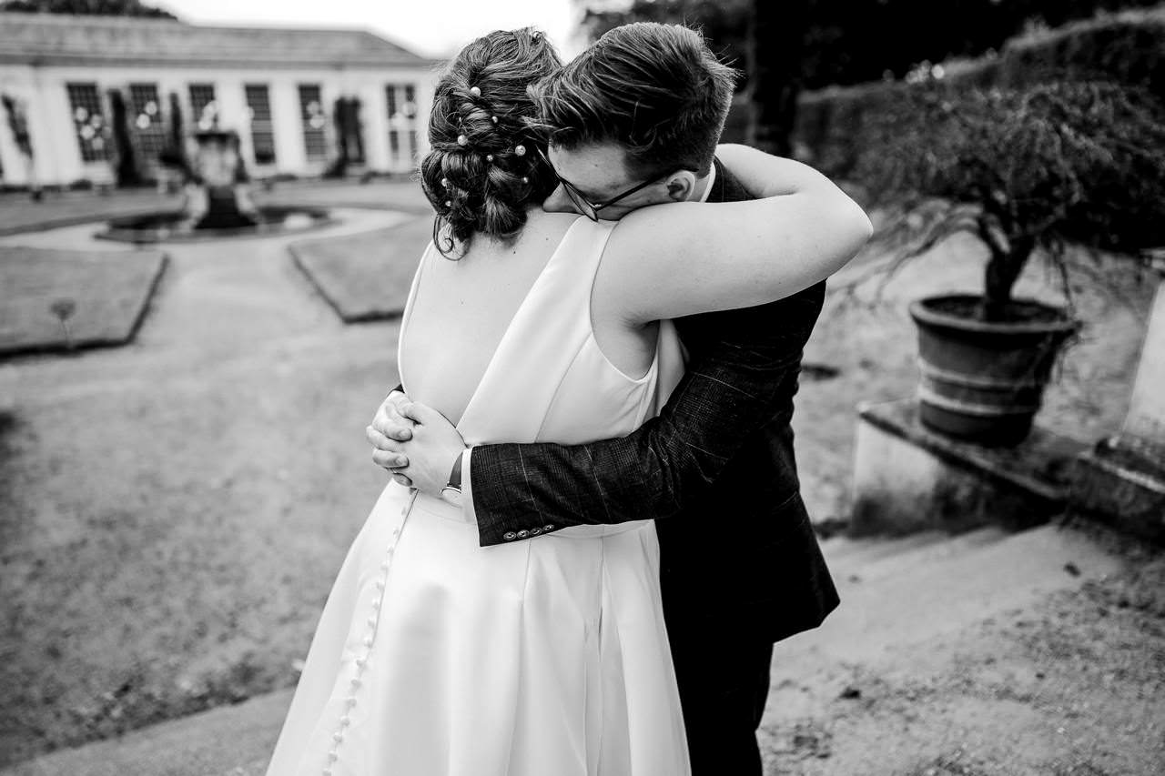 BEST WEDDING PHOTOGRAPHER UK