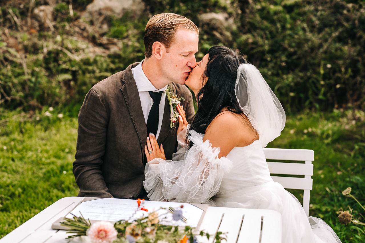 BEST WEDDING PHOTOGRAPHER UK
