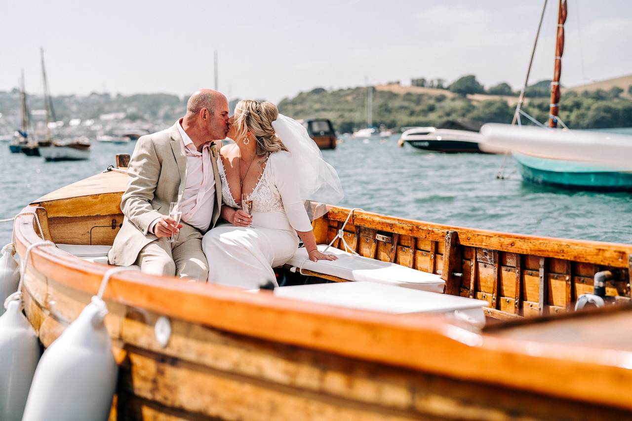 BEST WEDDING PHOTOGRAPHER UK