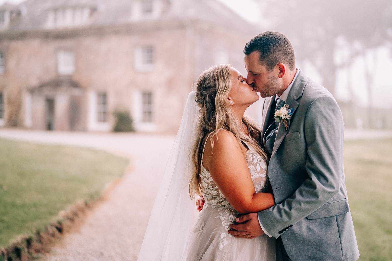 Best Wedding Photographer 2024