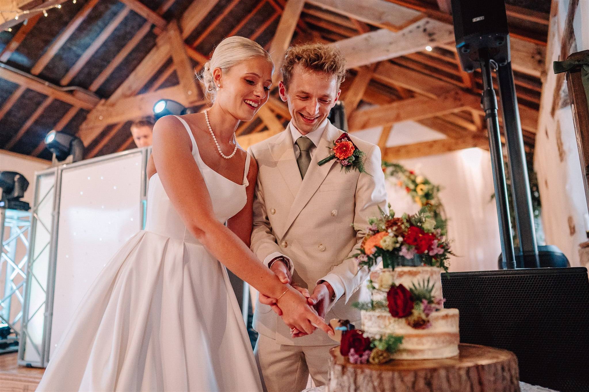 Chypraze Wedding Barn Wedding Photographer