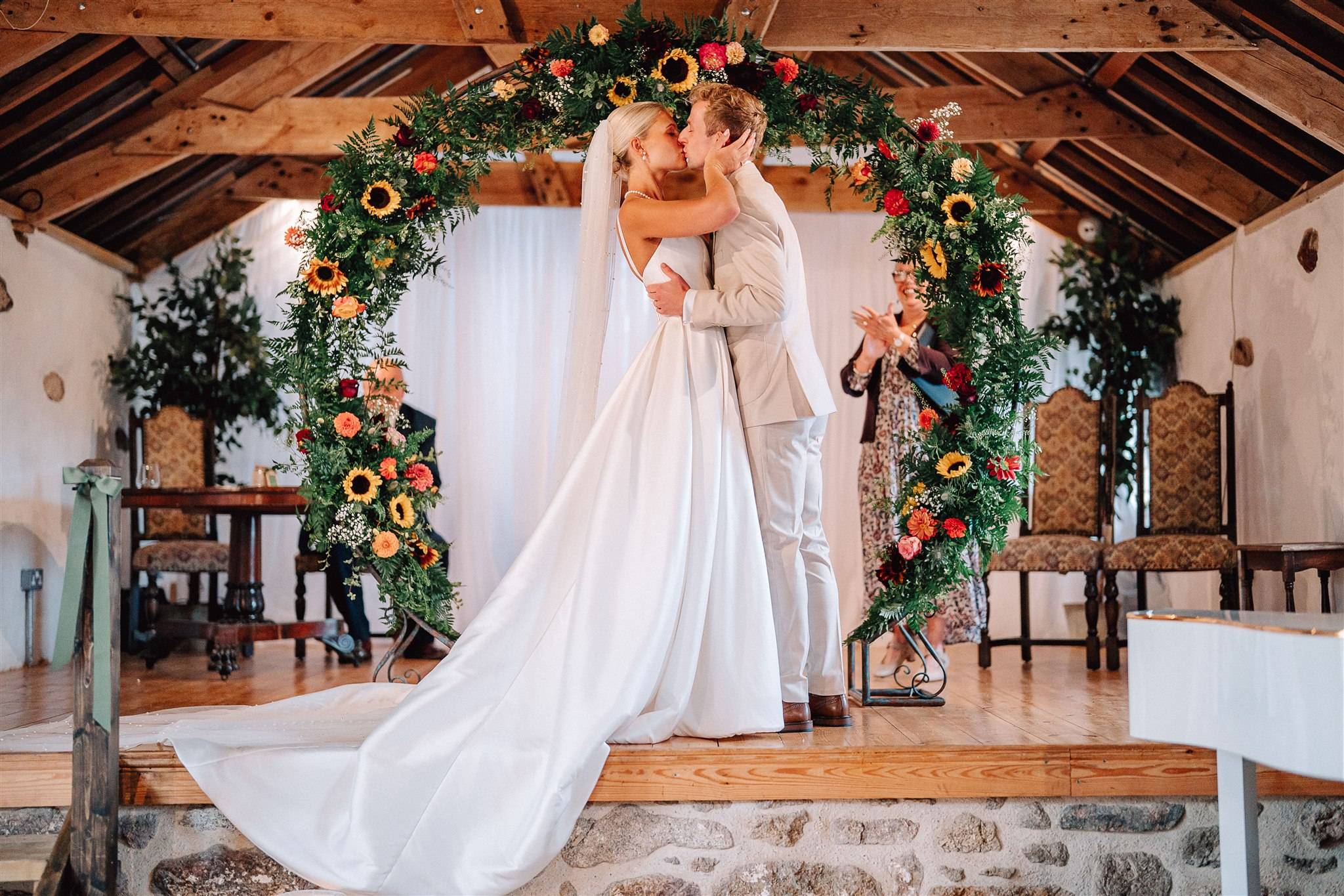 Chypraze Wedding Barn Wedding Photographer