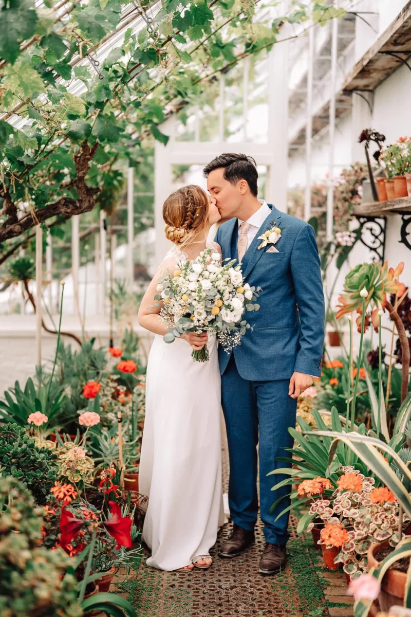 Best wedding photos of 2025