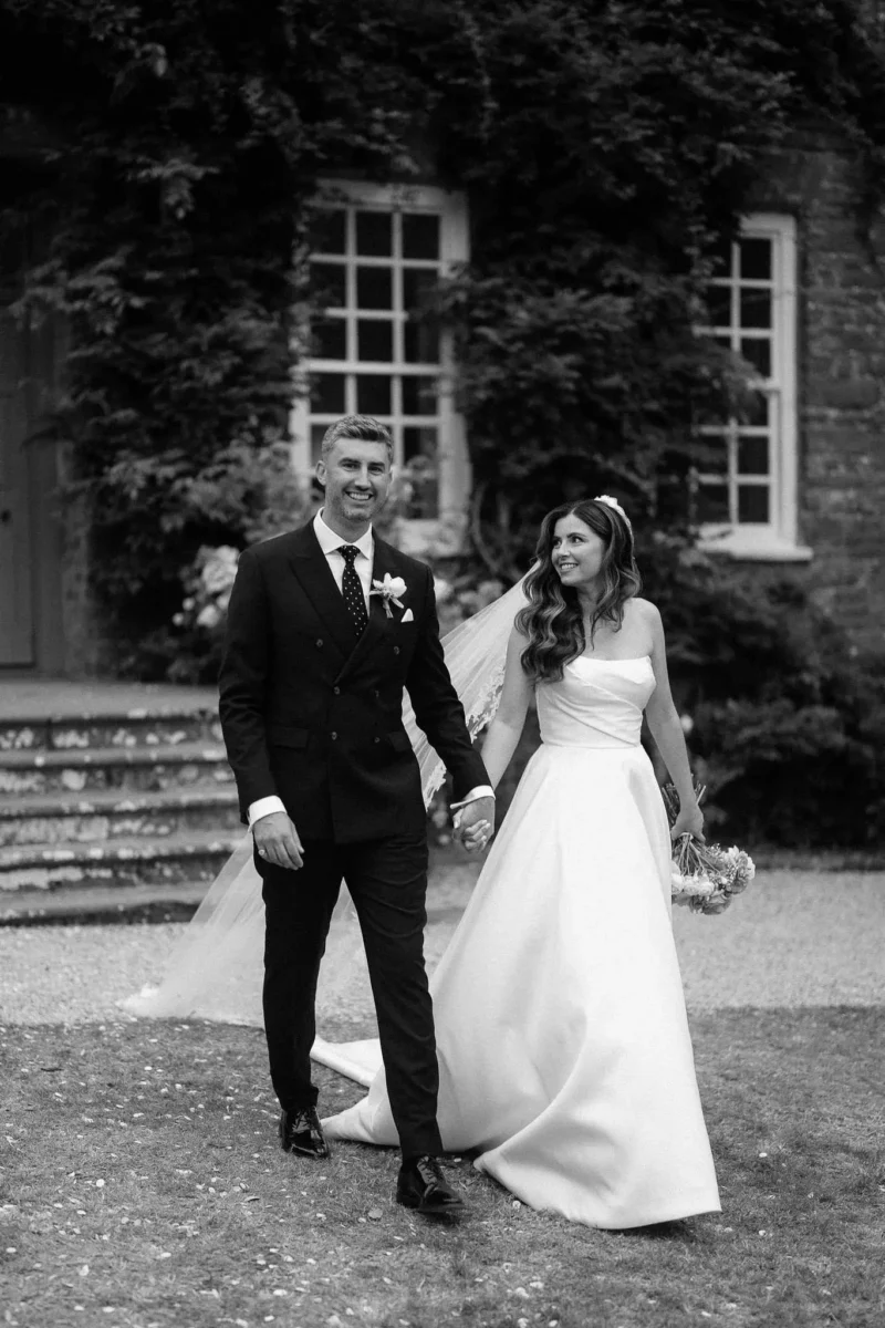 Best wedding photos of 2025