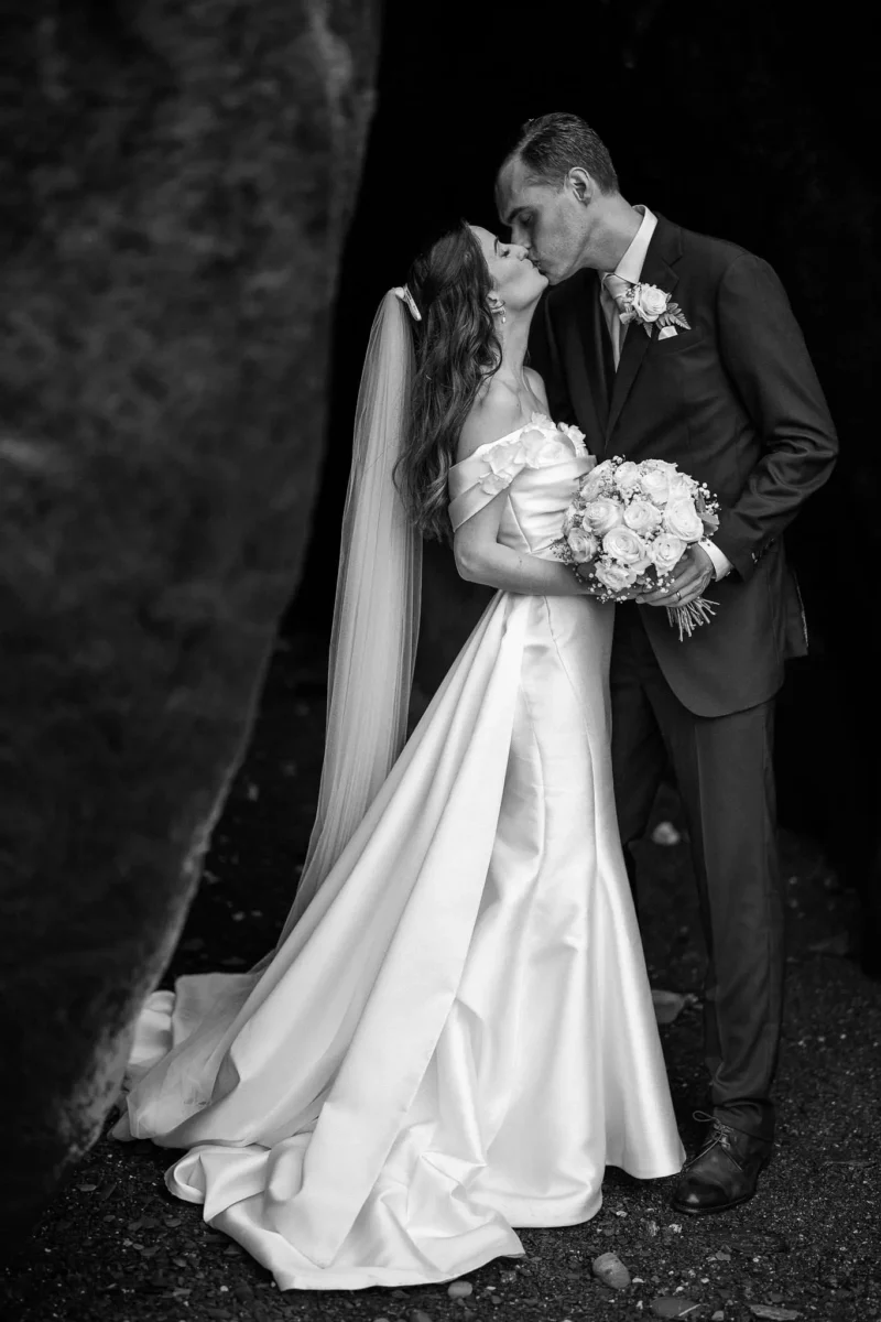 Best wedding photos of 2025