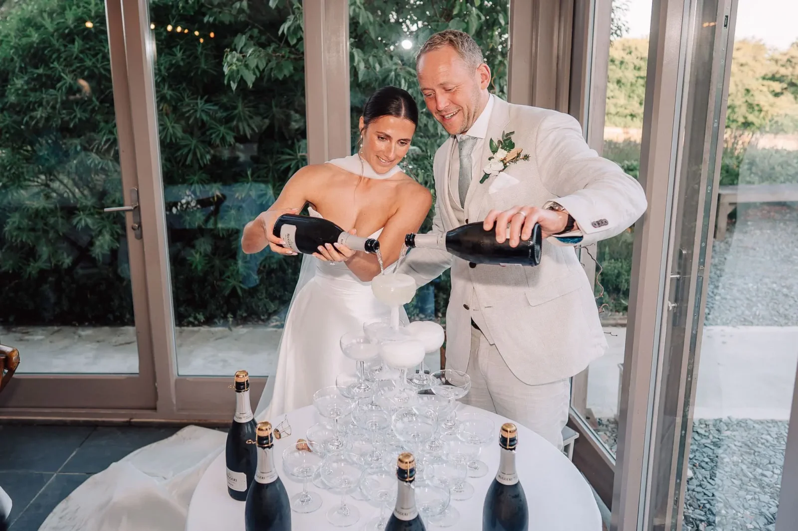 Best wedding photos of 2025