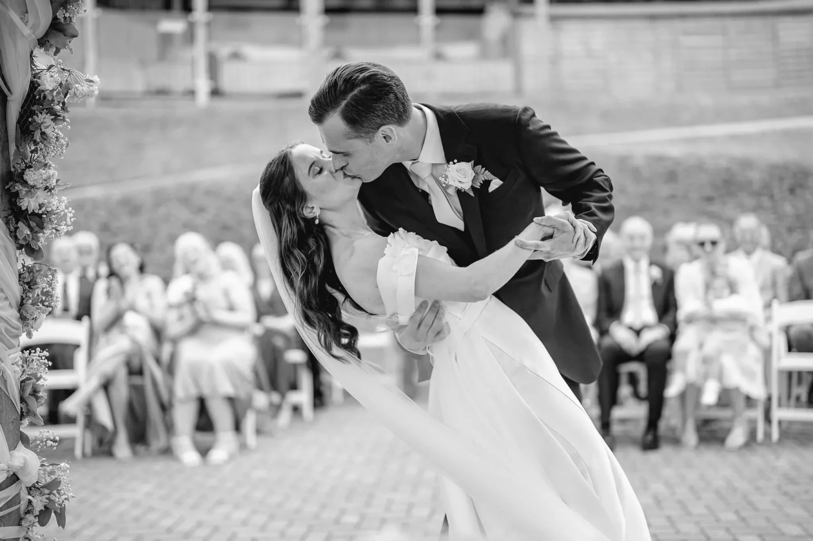 Best wedding photos of 2025