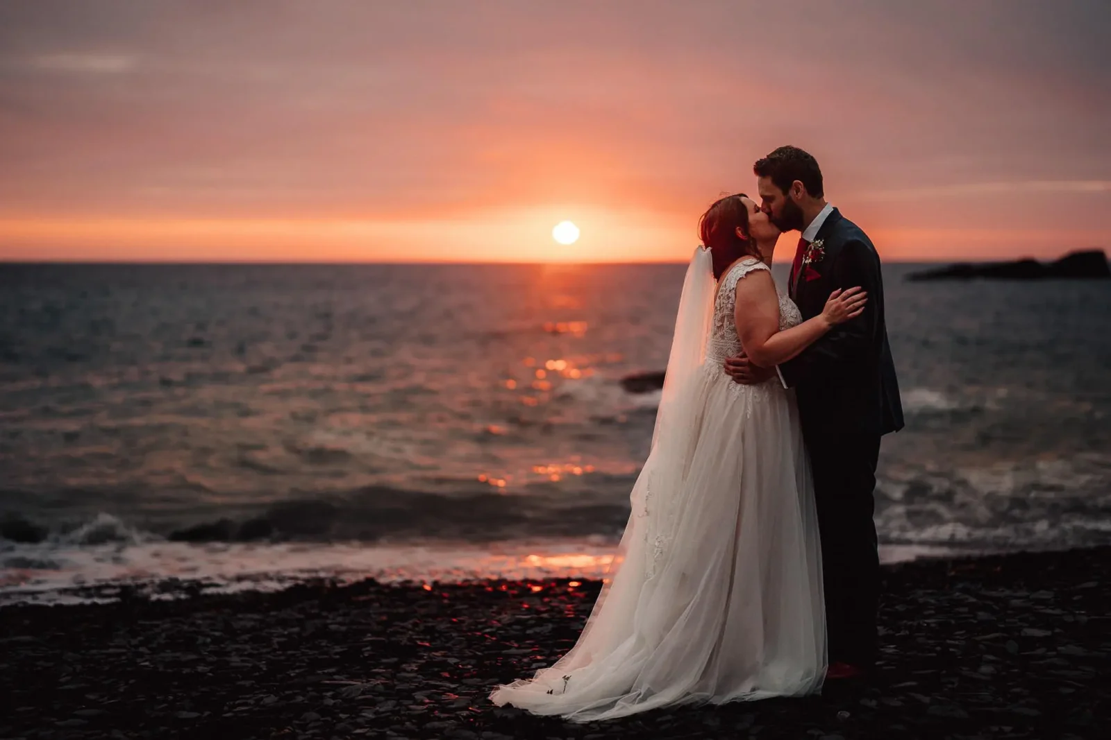 Best wedding photos of 2025