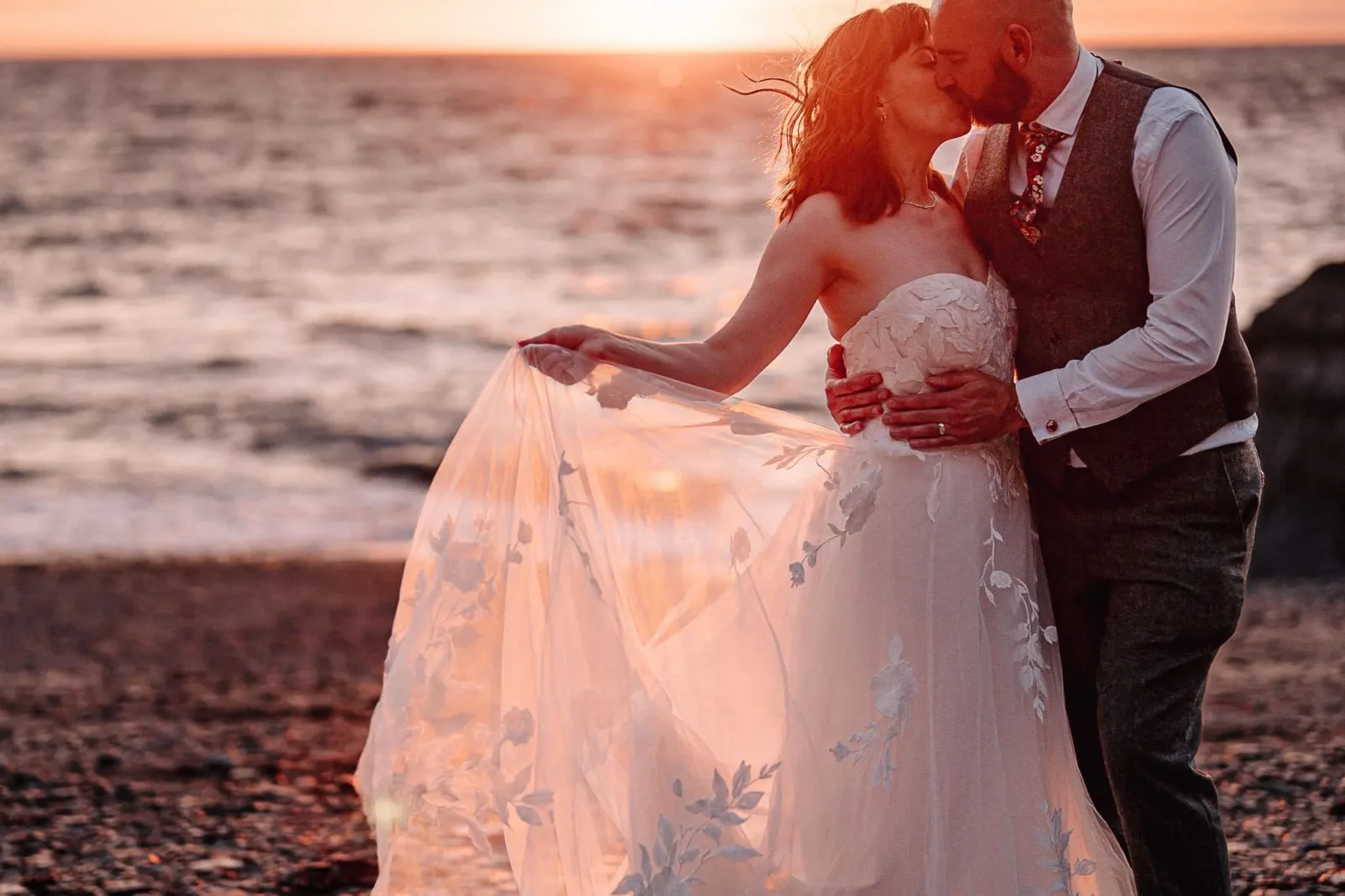 Best wedding photos of 2025