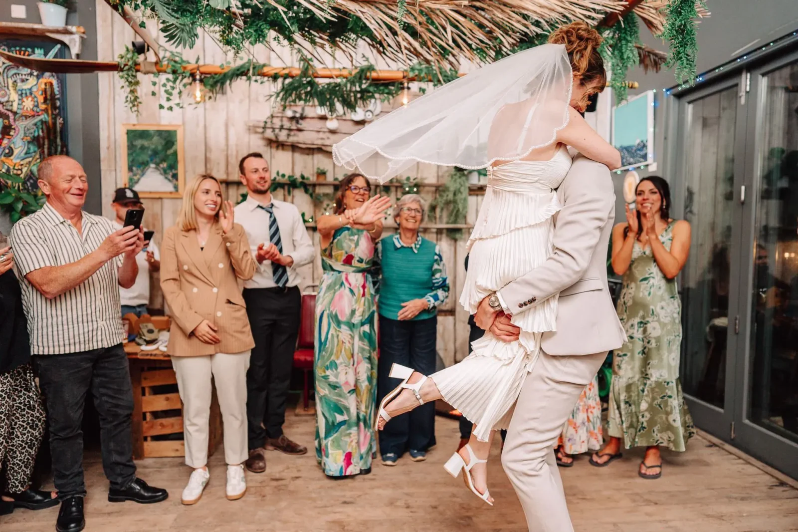 Best wedding photos of 2025