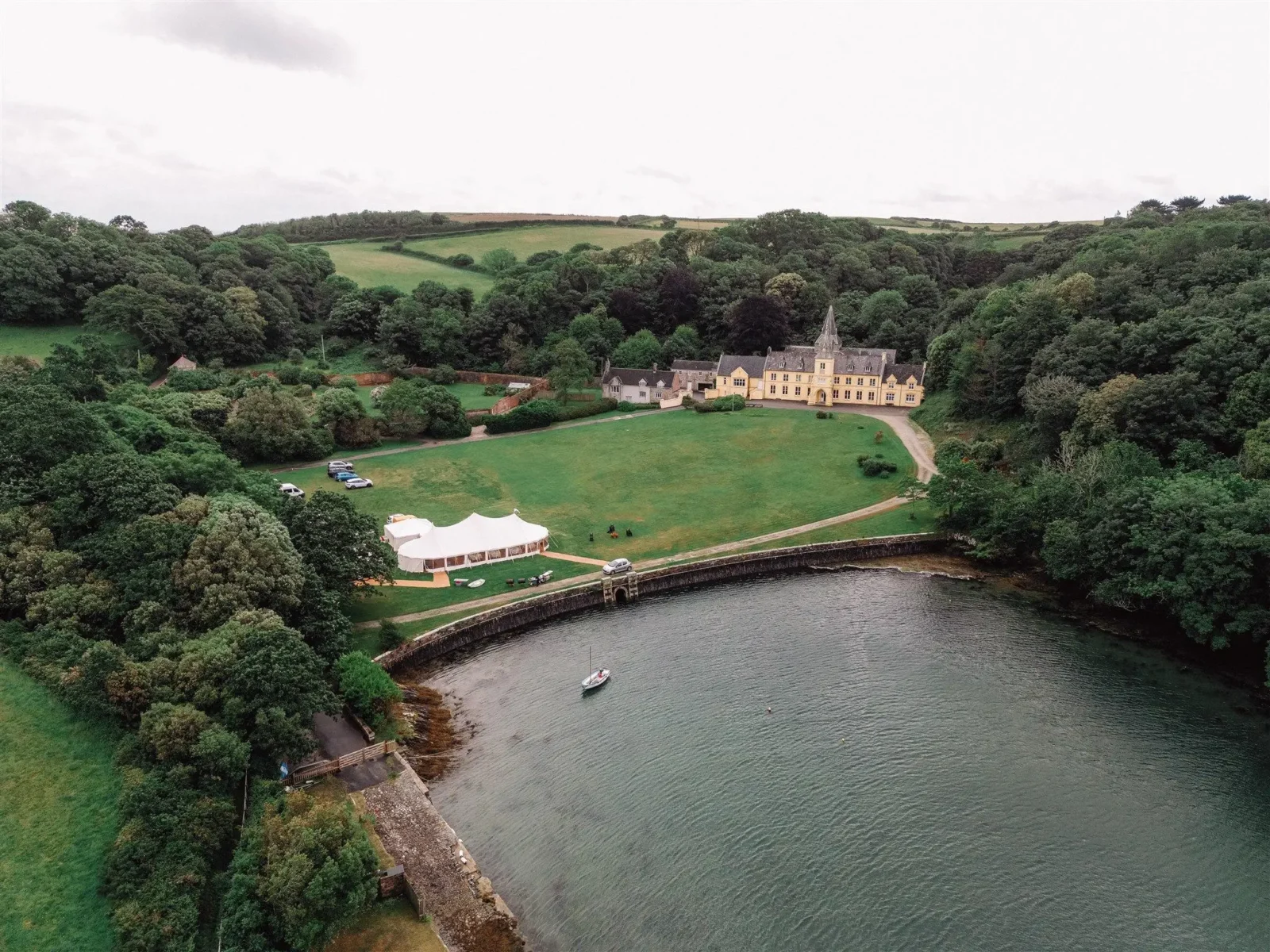 Place Estate Wedding Photographer