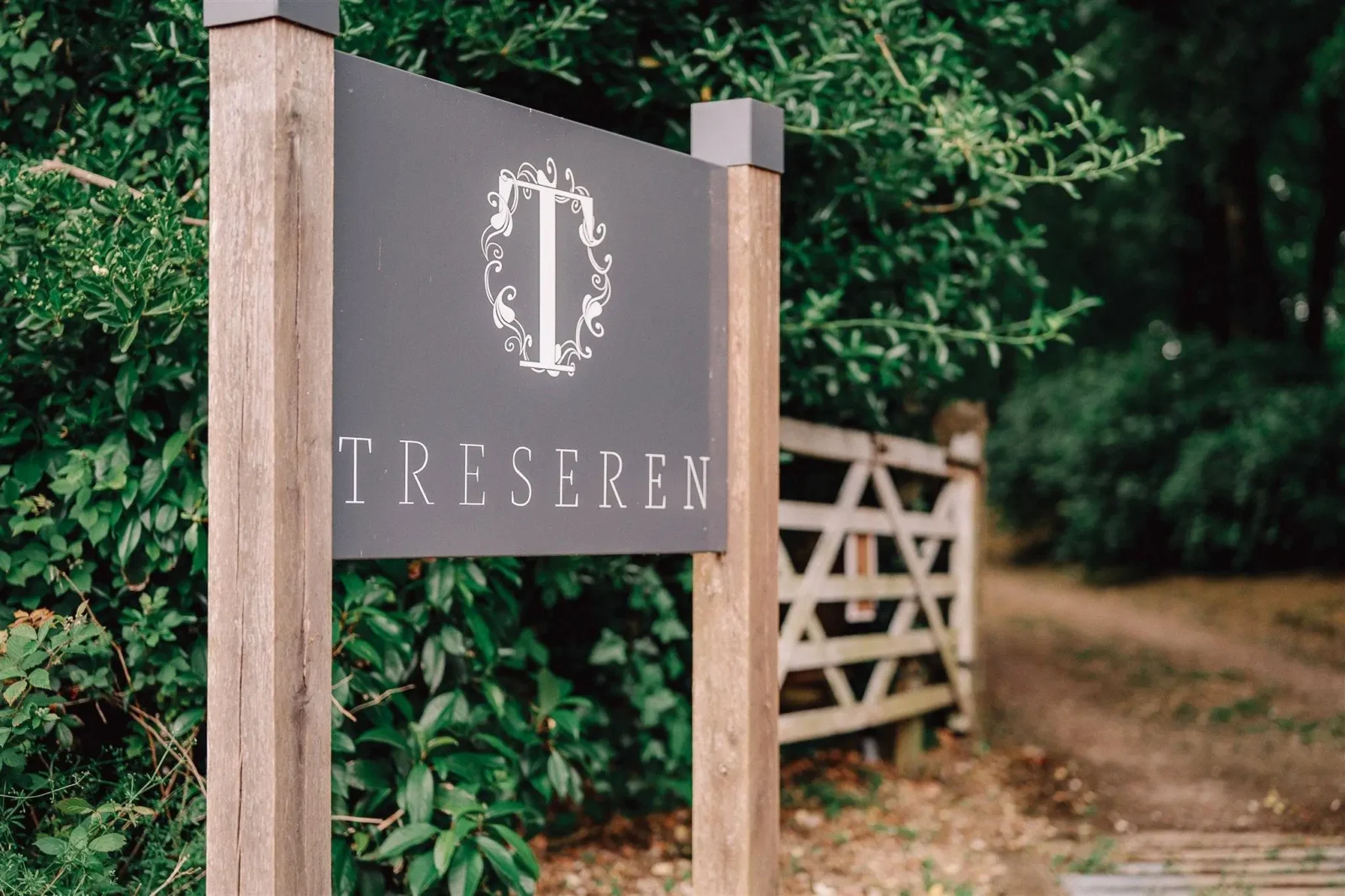 treseren wedding photographer