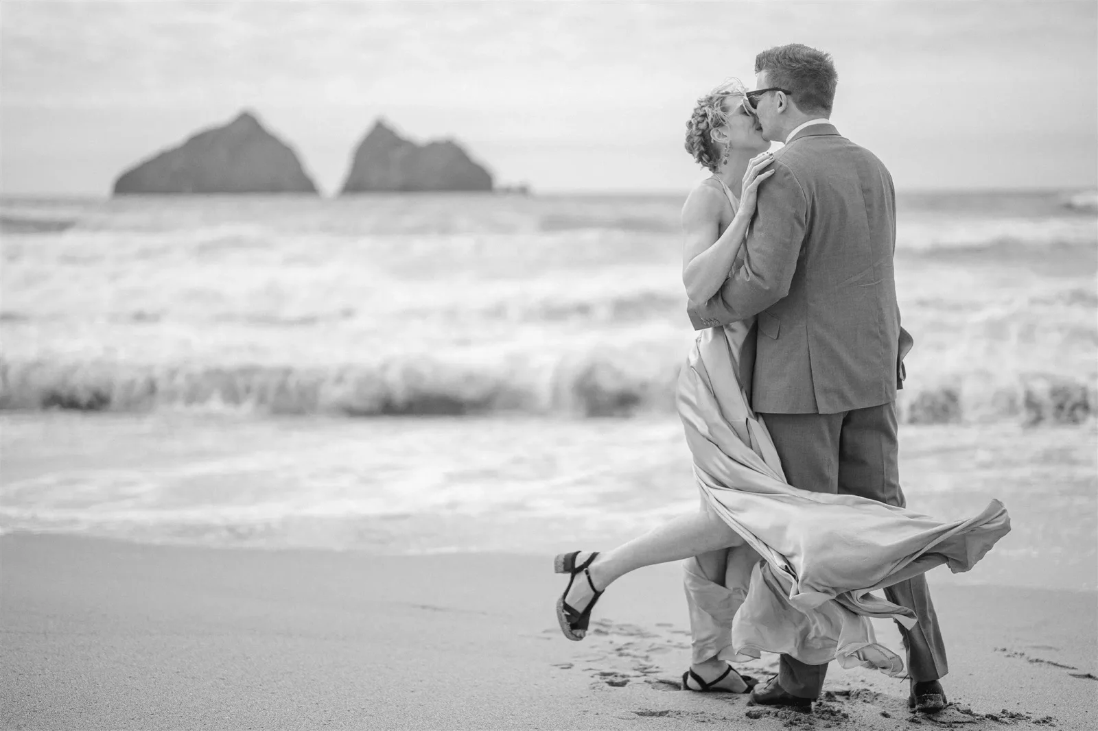 Black and white shoreline moment at Holywell Bay