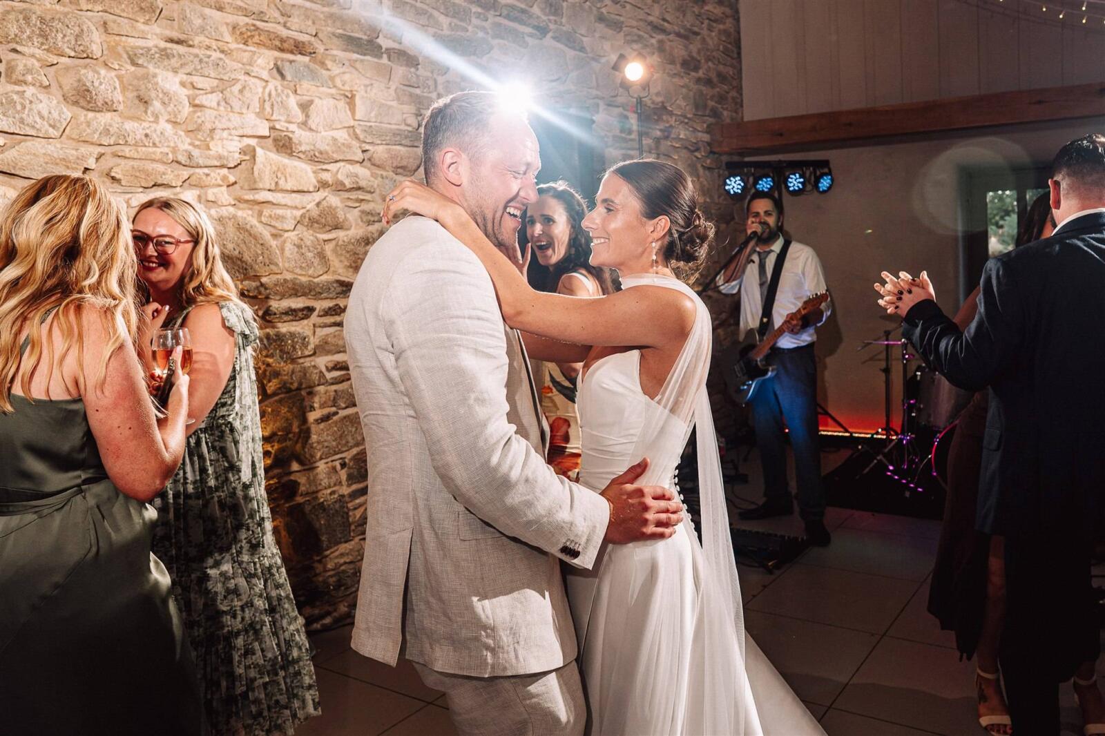 trevenna barns wedding photographer