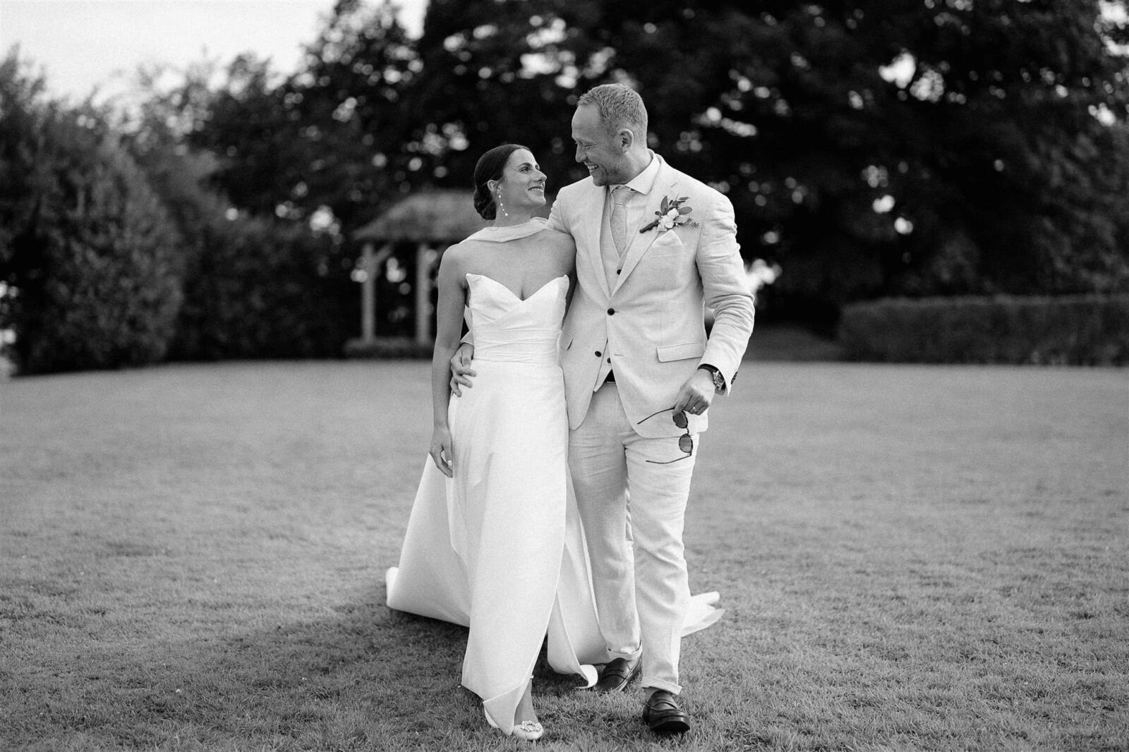 trevenna barns wedding photographer